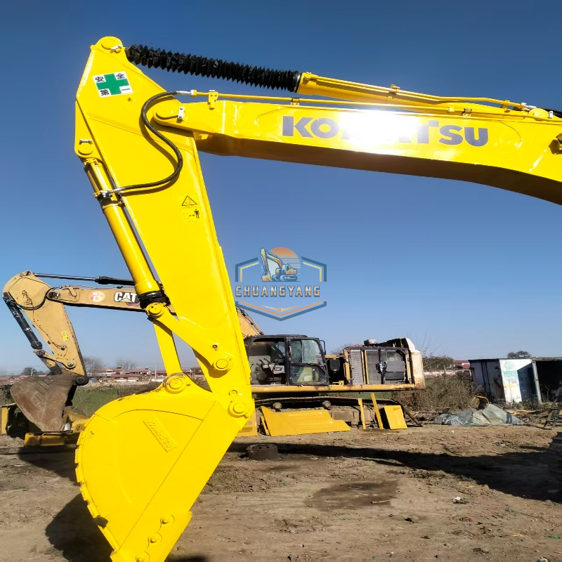 Used Komatsu PC300-7 hydraulic crawler excavator from Japan, high power, in good condition, low hourly rate for sale
